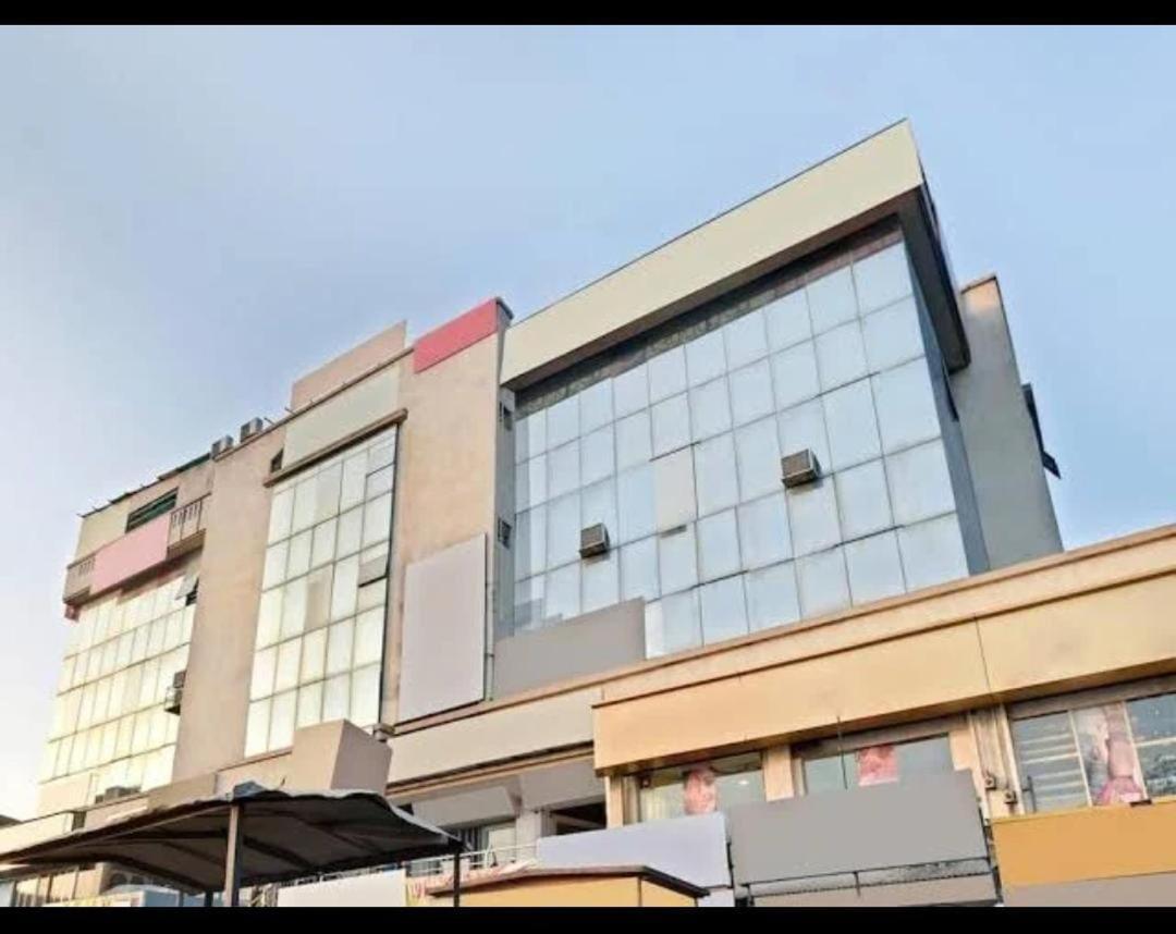 Hotel Anjali Palace Ahmadabad Zewnętrze zdjęcie